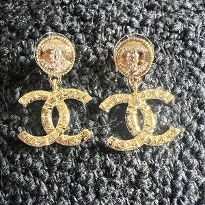 CHANEL Gold CC Logo Earrings